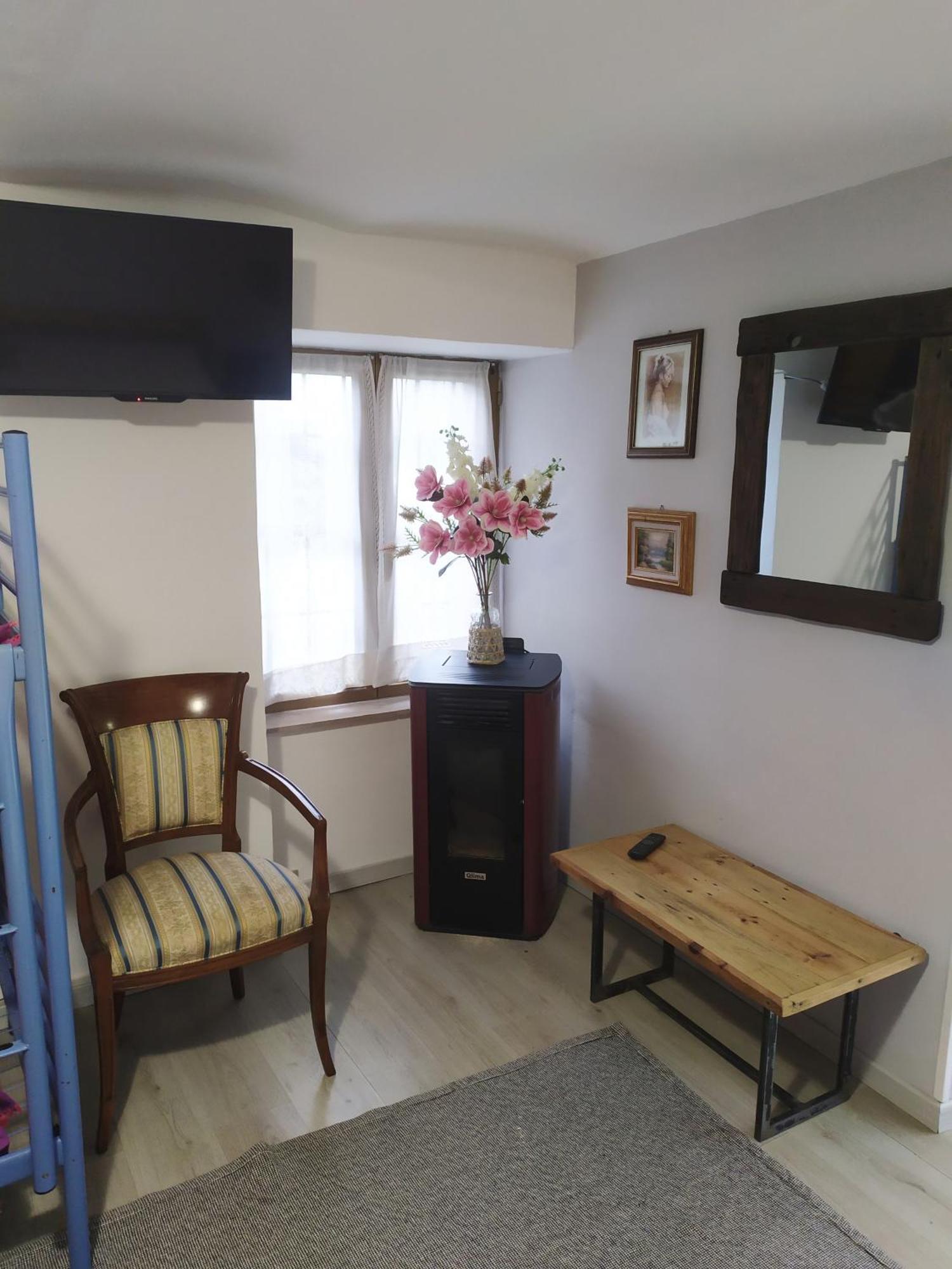 La Ghita Bed & Breakfast Sparone Bagian luar foto