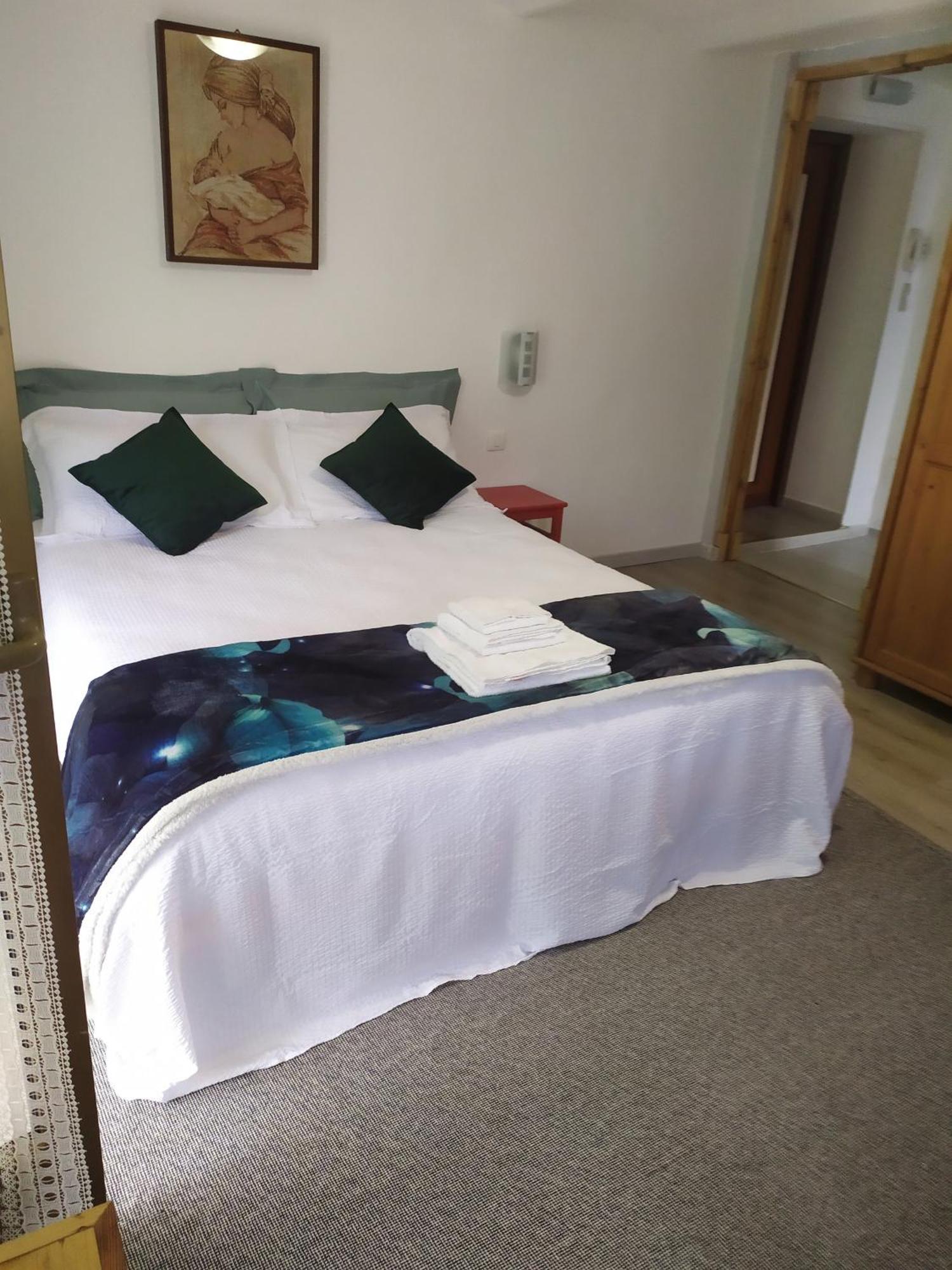 La Ghita Bed & Breakfast Sparone Bagian luar foto